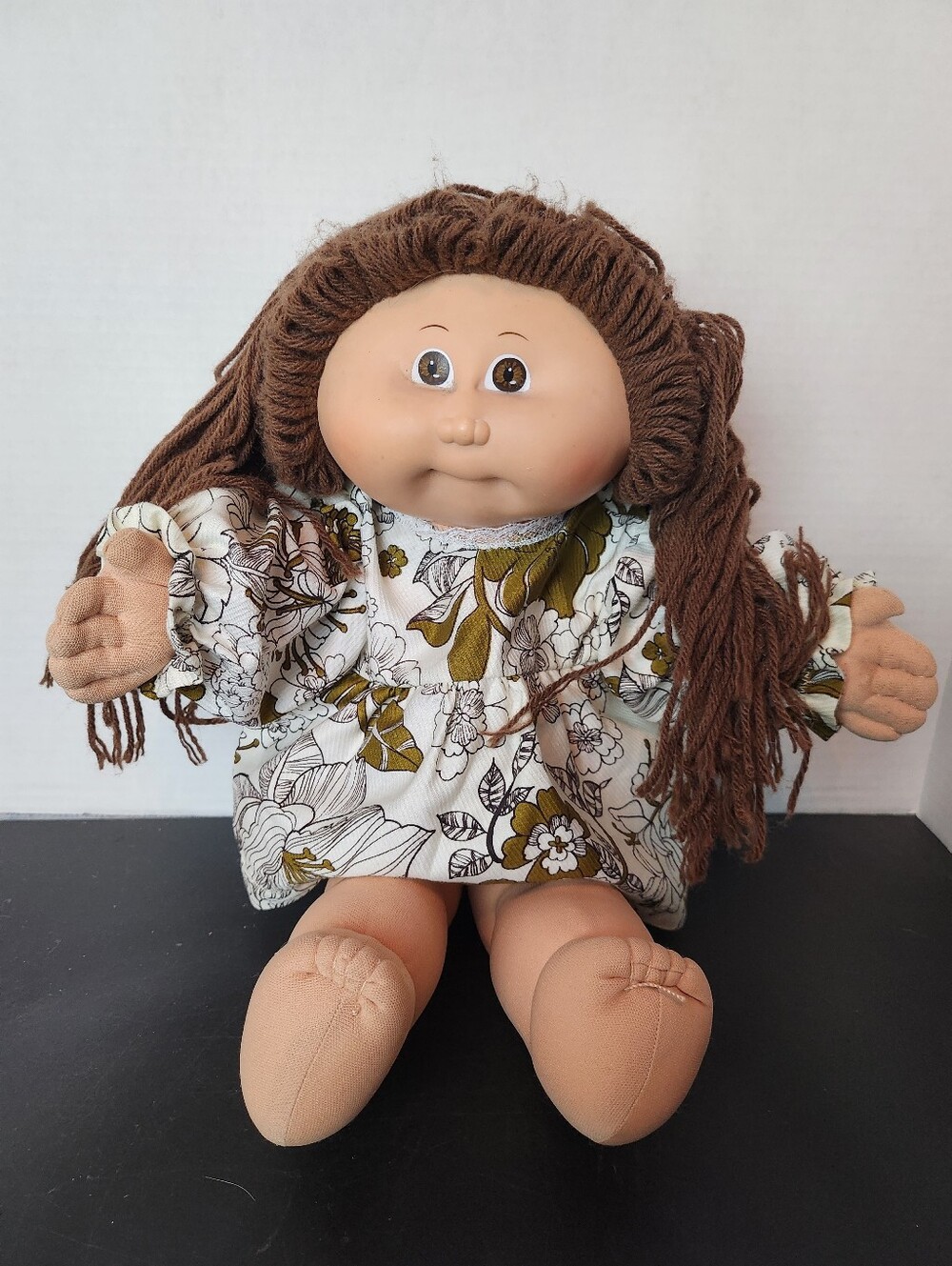 Vintage Cabbage Patch Kids Doll Brown Eye Brown Hair Girl